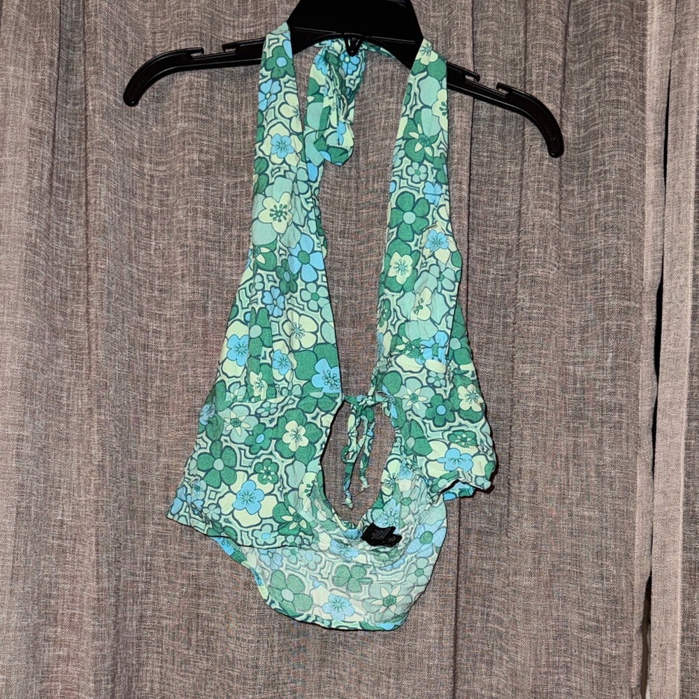 Wild Fable Green and Blue Floral Halter Top Size M